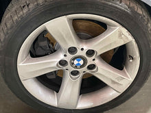 Load image into Gallery viewer, Wheel BMW 320i 323i 325i 330i 00 04 - 06 17x8 5 Spoke - NW492109