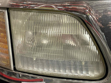 Load image into Gallery viewer, HEADLIGHT LAMP ASSEMBLY Expedition F150 Pickup F250 97-04 Right - NW492865