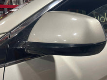 Load image into Gallery viewer, SIDE VIEW DOOR MIRROR Cadillac SRX 10 11 12 13 14 Left - NW493069