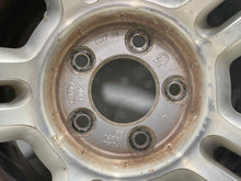 Load image into Gallery viewer, Wheel Rim EXPEDITION 2000 - NW493707