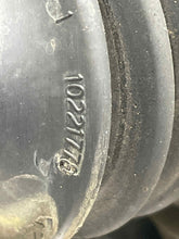 Load image into Gallery viewer, Axle Shaft NAUTILUS 2019 - NW494144