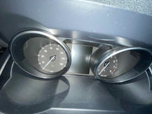 Load image into Gallery viewer, SPEEDOMETER CLUSTER Land Rover Evoque 2016 16 - NW494608