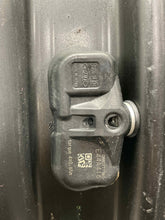 Load image into Gallery viewer, WHEEL Camry 2007 07 2008 08 2009 09 10 16x6.5 steel - NW494662