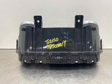 Load image into Gallery viewer, SPEEDOMETER CLUSTER 2017 17 - NW495551