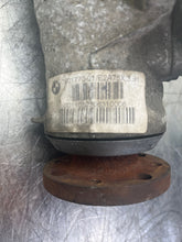 Load image into Gallery viewer, CARRIER ASSEMBLY BMW 328xi 528xi 325xi 2006 06 2007 07 2008 08 10 11 Auto - NW495825