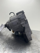 Load image into Gallery viewer, TRANSFER CASE BMW 530xi 528xi 328xi 332xi 2006 06 2007 07 2008 08 09 2010 10 - NW496124
