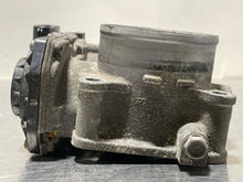 Load image into Gallery viewer, THROTTLE BODY Honda CR-V Crosstour 10 11 12 13 14 15 - NW497091