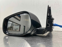 Load image into Gallery viewer, Side View Door Mirror INFINITI QX30 2017 - NW496807