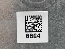 Load image into Gallery viewer, Computer INFINITI QX30 2017 - NW496765