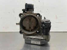 Load image into Gallery viewer, THROTTLE BODY C280 E320 Ml320 1998 98 1999 99 2000 00 - NW497092