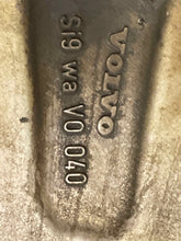 Load image into Gallery viewer, WHEEL RIM S60 XC60 11 12 13 17x7 ALLOY - NW497645