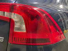 Load image into Gallery viewer, OUTER TAIL LIGHT LAMP Volvo S60 XC60 11 12 13 14 15 Right - NW497597