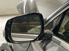 Load image into Gallery viewer, Side View Door Mirror INFINITI QX30 2017 - NW497281
