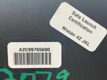 Load image into Gallery viewer, SPEEDOMETER CLUSTER Nissan Pathfinder 2017 17 - NW498045