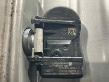 Load image into Gallery viewer, WHEEL RIM S60 XC60 11 12 13 18x8 ALLOY - NW498129
