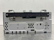 Load image into Gallery viewer, Radio Ford Escape 2016 - NW497984