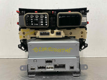 Load image into Gallery viewer, Radio Honda Crosstour 2012 - NW498426