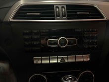 Load image into Gallery viewer, RADIO Mercedes-Benz C250 C300 C350 C63 2014 14 2015 15 - NW499256