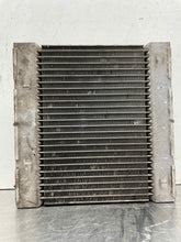Load image into Gallery viewer, RADIATOR BMW 528i 535i 535i Gt 640I 740i 740il 2011-2017 AT - NW500928