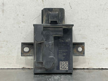 Load image into Gallery viewer, FUEL PUMP CONTROL MODULE COMPUTER XF XFR 15 16 17 18 19 - NW500411