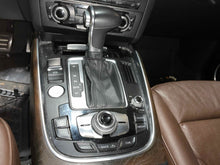 Load image into Gallery viewer, Floor Shifter AUDI Q5 2017 - NW500609