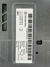 Load image into Gallery viewer, Radio MERCEDES E-CLASS 2016 - NW500969