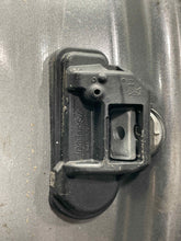 Load image into Gallery viewer, WHEEL RIM E250 Van E250D E300 E350 E400 E550 E63 14-16 18x8-1/2 - NW501252