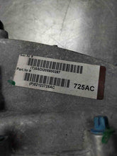Load image into Gallery viewer, Transfer Case GRAND CHEROKEE 2018 - NW501103