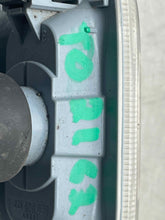 Load image into Gallery viewer, SIDE MARKER LAMP LIGHT A4 A6 Allroad RS4 RS6 S4 S6 02-09 Fender Mounted - NW501471