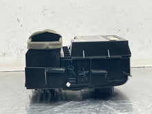 Load image into Gallery viewer, FRONT TEMPERATURE CONTROLS Toyota Sienna 06 07 08 09 10 - NW501527