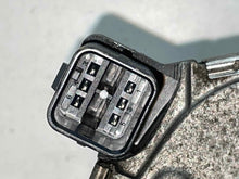 Load image into Gallery viewer, THROTTLE BODY 228I 320i 328D 328i 328I GT 428i 528D 528i X1 X3 X4 12-15 - NW502916