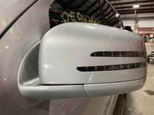 Load image into Gallery viewer, SIDE VIEW DOOR MIRROR Gl350 Gl450 Gl550 ML350 ML450 ML550 11-12 Left - NW501873