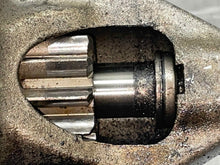 Load image into Gallery viewer, STARTER MOTOR CL550 CL600 CL63 CL65 E280 E300 E320 E350 E400 07-16 - NW502167