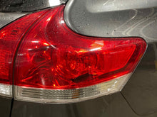 Load image into Gallery viewer, OUTER TAIL LIGHT LAMP Venza 2009 09 2010 10 2011 11 2012 12 Right - NW502933