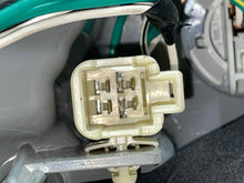 Load image into Gallery viewer, OUTER TAIL LIGHT LAMP Corolla 2011 11 2012 12 2013 13 Right - NW502932