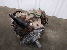 Load image into Gallery viewer, TRANSFER CASE 4 Runner Tacoma 96 97 98 99 00 - 02 03 04 - NW503352
