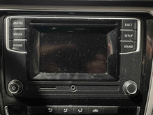 Load image into Gallery viewer, RADIO Volkswagen Jetta 2016 16 2017 17 - NW503891