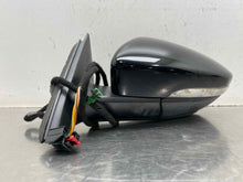 Load image into Gallery viewer, Side View Door Mirror Volkswagen Passat 2016 - NW503557