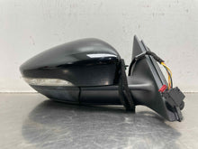 Load image into Gallery viewer, Side View Door Mirror Volkswagen Passat 2016 - NW503558
