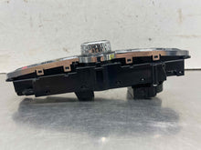 Load image into Gallery viewer, Temperature Controls Volvo XC40 2019 - NW504568