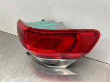 Load image into Gallery viewer, OUTER TAIL LIGHT LAMP Jeep Grand Cherokee 15 16 17 18 19 20 Right - NW505391