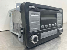 Load image into Gallery viewer, RADIO Volkswagen Golf Jetta 2010 10 2011 11 - NW505287