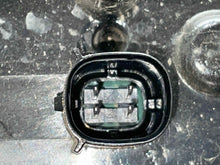 Load image into Gallery viewer, Tail Lamp Light SILVERADO 2500 PICKUP 2022 - NW507933
