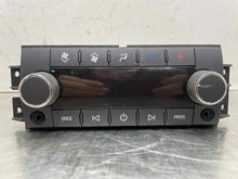 Load image into Gallery viewer, REAR TEMPERATURE CONTROLS GMC Acadia 2007-2016 - NW508158
