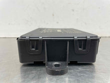 Load image into Gallery viewer, KEYLESS ENTRY CONTROL MODULE COMPUTER Vanden Pl XJ XJL XJR 2010-2014 - NW508502
