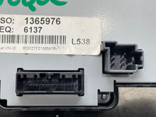 Load image into Gallery viewer, Temperature Controls Land Rover Evoque 2018 - NW509803