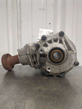 Load image into Gallery viewer, TRANSFER CASE Land Rover Evoque 14 15 16 17 18 19 - NW510088