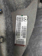 Load image into Gallery viewer, TRANSFER CASE ML320 ML350 ML550 E320 E350 GL450 06 07 08 09 - 12 - NW510085
