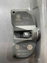 Load image into Gallery viewer, Wheel Rim PORSCHE CAYENNE 2012 - NW510172