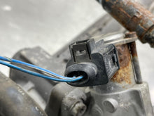 Load image into Gallery viewer, STEERING GEAR Porsche Cayenne 03 04 05 06 07 08 09 10 - NW510061